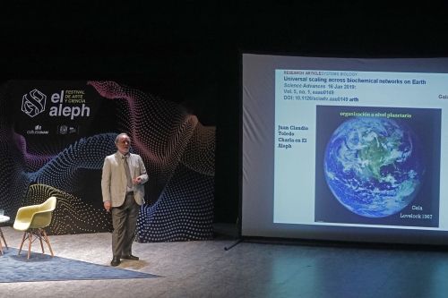 El Aleph. Conferencia magistral Microbioma: No somos un árbol, somos un bosque