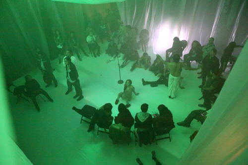 Teatro y voz experimental Mis humores, estudio poético sobre la enfermedad