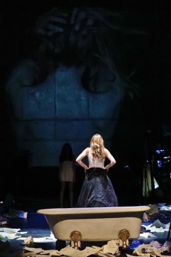 Ópera La habitación de Carlota