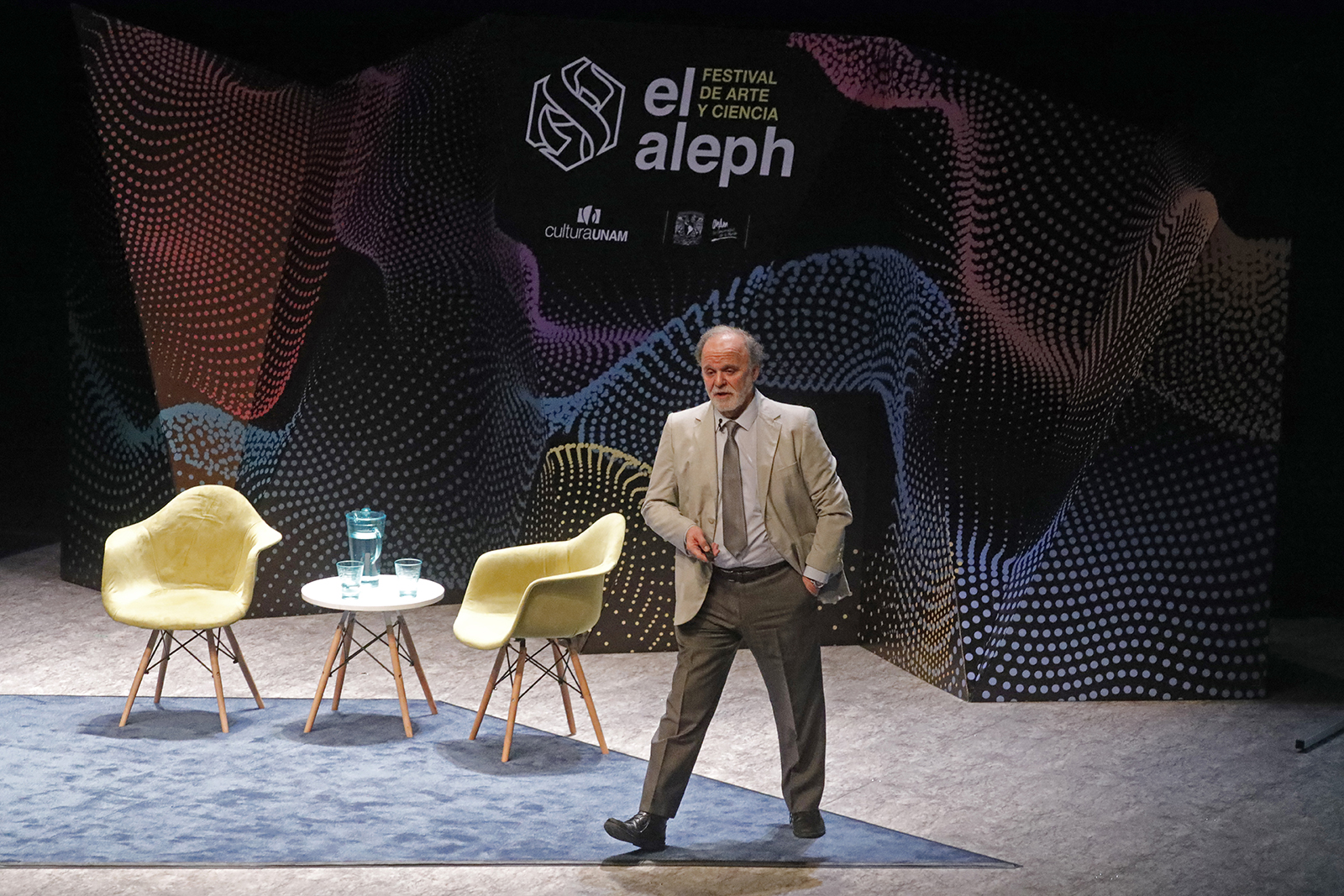 El Aleph. Conferencia magistral Microbioma: No somos un árbol, somos un bosque